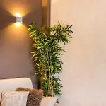 10floor Private Parking