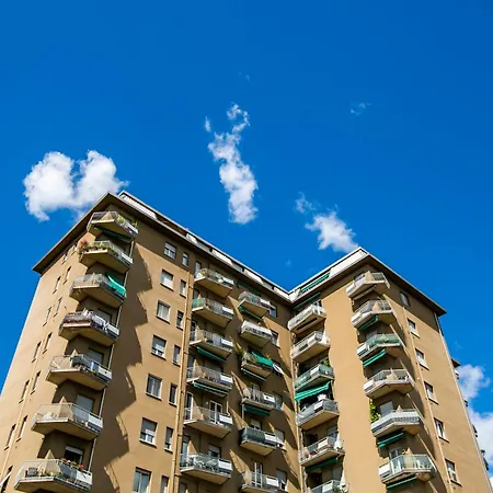 10floor Private Parking בית נופש