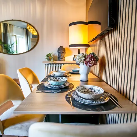 Holiday home 10 Floor By Quokka 360 - View & Parking *