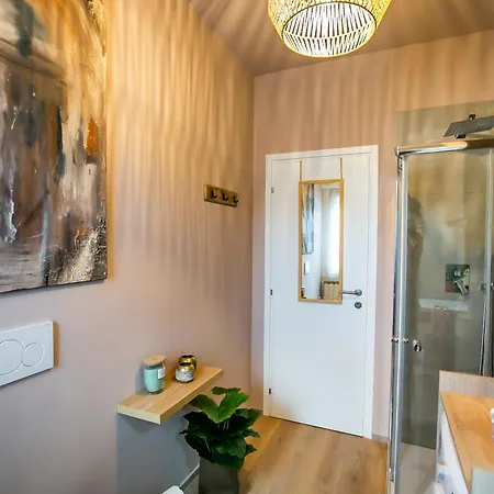 10 Floor By Quokka 360 - View & Parking Holiday home *