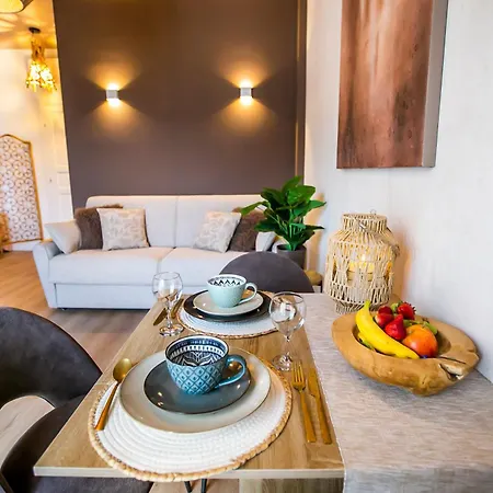 Holiday home 10 Floor By Quokka 360 - View & Parking