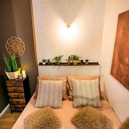 10floor Nyaraló